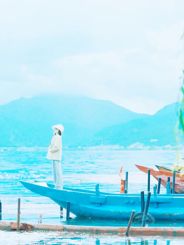 住進摩梭秘境,共赴瀘沽湖的星辰與浪漫 住進摩梭秘境,共赴瀘沽湖的星辰與浪漫