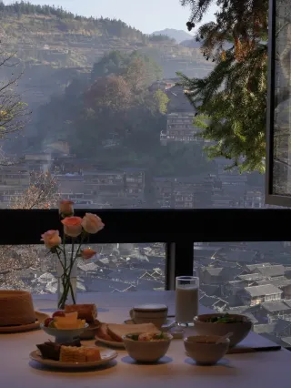 Living in Jieshan｜Stay in the brightest C spot among thousands of lights