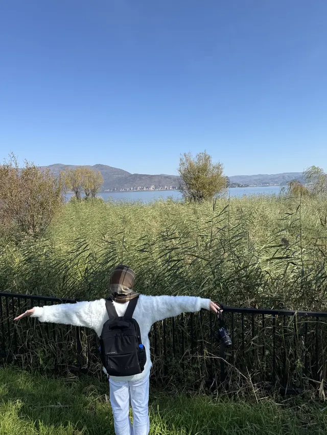 大理旅行 ｜龍龕碼頭入口這個機位太美了吧