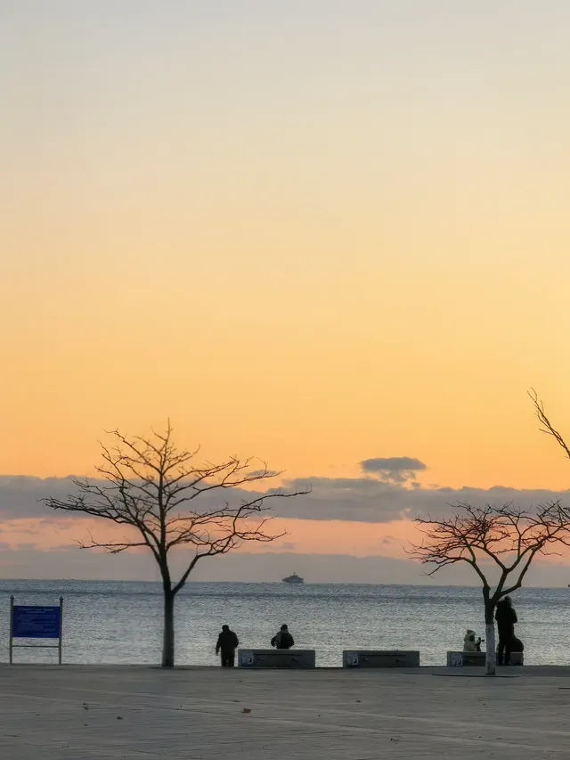 大連傅家莊的落日熔金 大連傅家莊的落日熔金