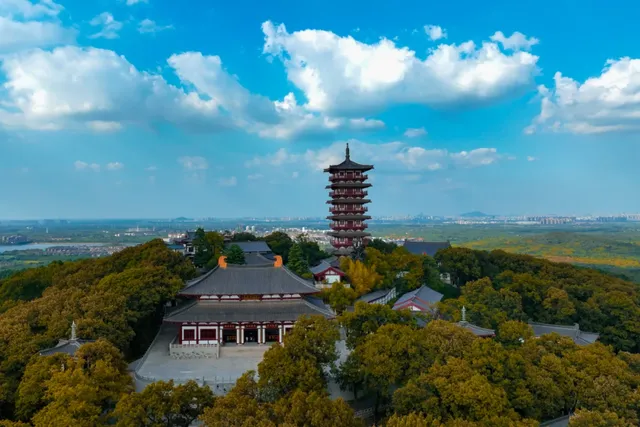 李成帶兵攻打到合肥來了