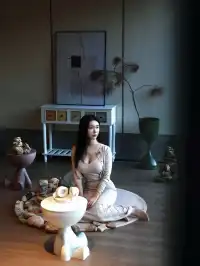 在山谷,觀雲,聽琴,見自己