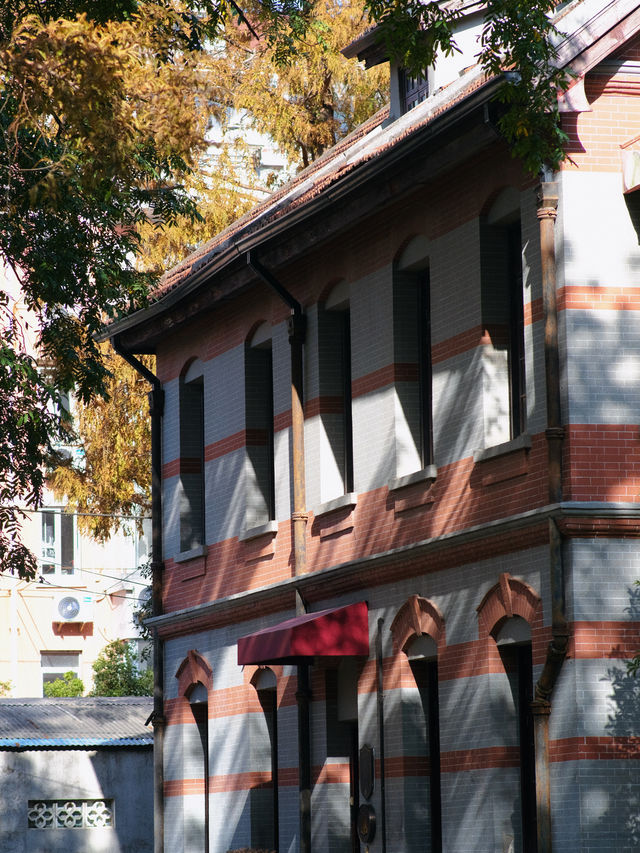 這個秋天在上海理工邂逅「英國鄉村」的浪漫 這個秋天在上海理工邂逅「英國鄉村」的浪漫