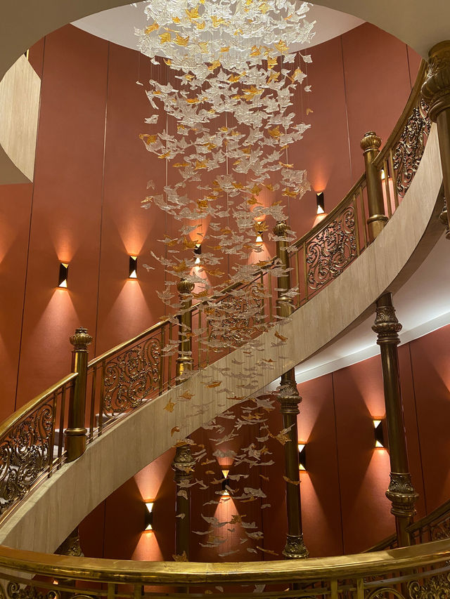 **曼谷美殿酒店 | 當地文化與現代感的完美交融** 酒店:曼谷美殿酒店 地址:54 S **曼谷美殿酒店 | 當地文化與現代感的完美交融** 酒店:曼谷美殿酒店 地址:54 S