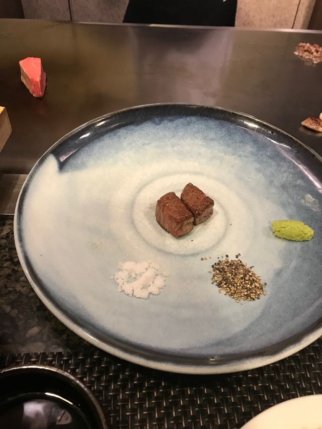 神戶飲食介紹 – 頂級的神戶牛鐵板燒晚餐