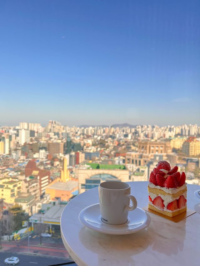 서울 도심 속의 휴양지 앰배서더서울풀만🍃