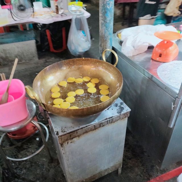 ตลาดน้ำวัดดอนหวาย