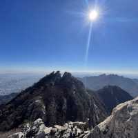 Hiking in Seoul during autumn 