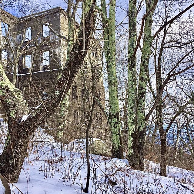 A hike up Overlook Mountain and Fire Tower