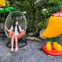 Mango Yellow Cafe & Bistro