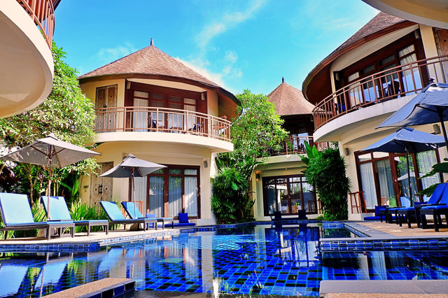 Bangsak Village วิลล่าสไตล์บาหลี จ.พังงา