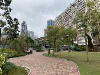 有歷奇設施嘅市區公園