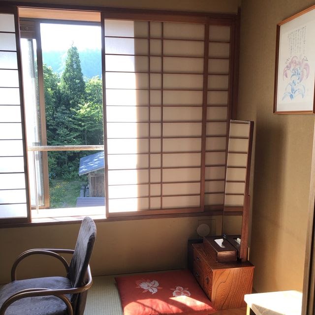 傳統日式旅館👘浸泡天然溫泉♨️品嚐懷石料理