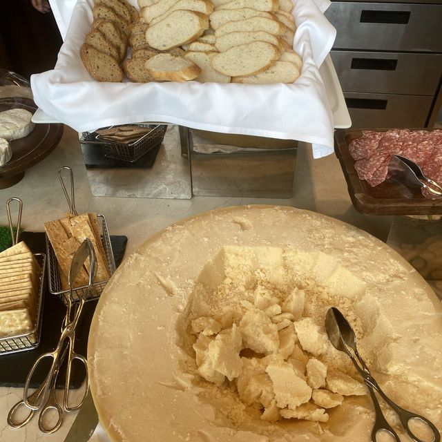 環境舒適 抵食semi lunch buffet @ Olea