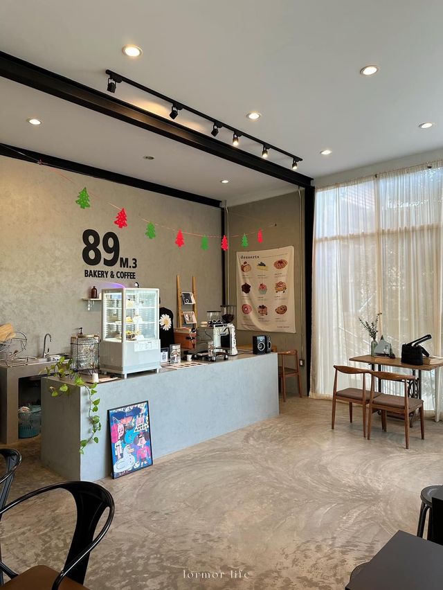 89M.3 Bakery & Coffee เชียงของก็มีคาเฟ่นะ