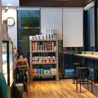 คาเฟ่เครือพันธุ์ไทย 24 ชม สาขาแรกในไทย!!