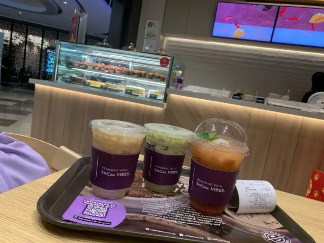 Coffee Bean and Tea Leaf