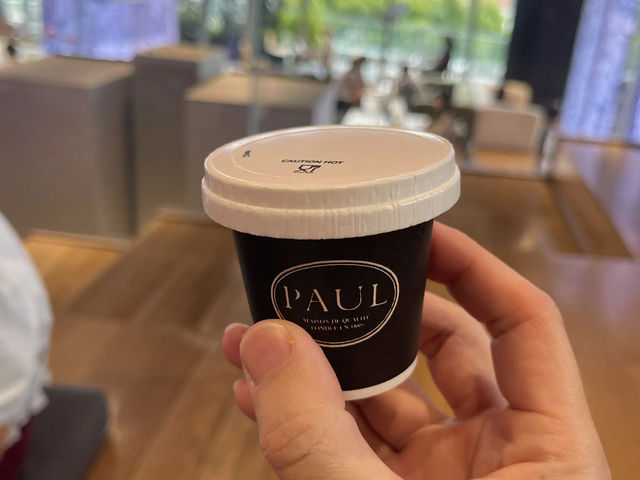 在曼谷ICONSIAM內的PAUL Café品味咖啡的時光！✨☕️🌇