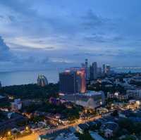 Grand Center Point โรงแรมที่มีสวนน้ำในพัทยา