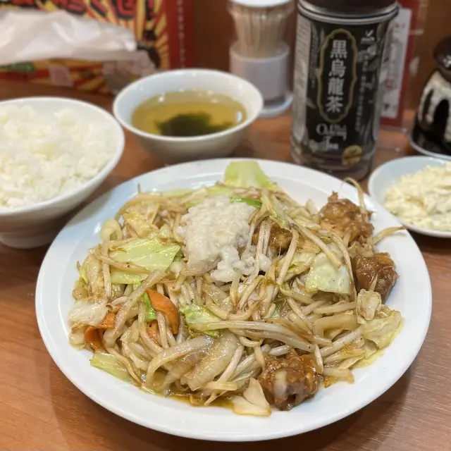 【大阪・難波】関西初出店！8月4日オープン「肉野菜炒め ベジ郎 なんば店」