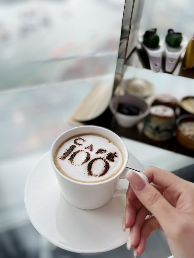 香港美食🍀100樓俯瞰維港景打卡下午茶
