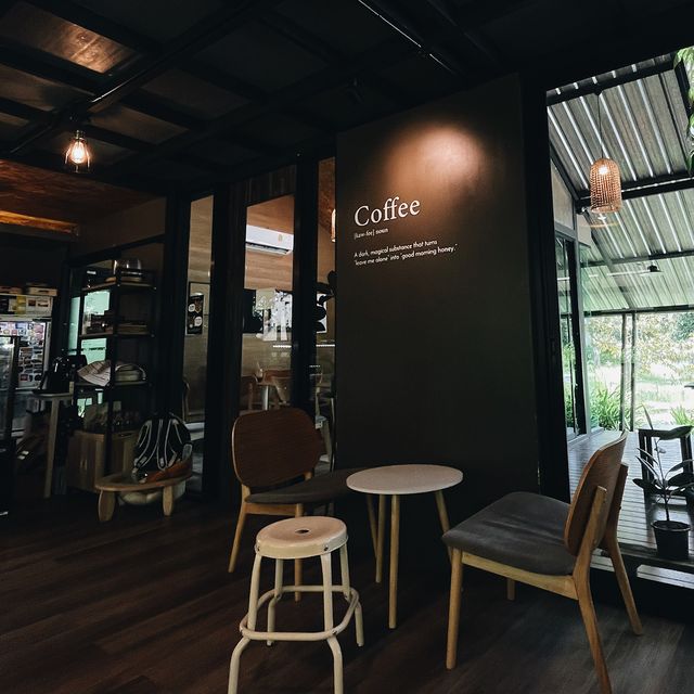 บ้านมังคุด Bann Munkud cafe  