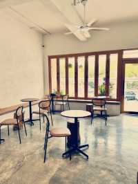 Bakeyard Cafe