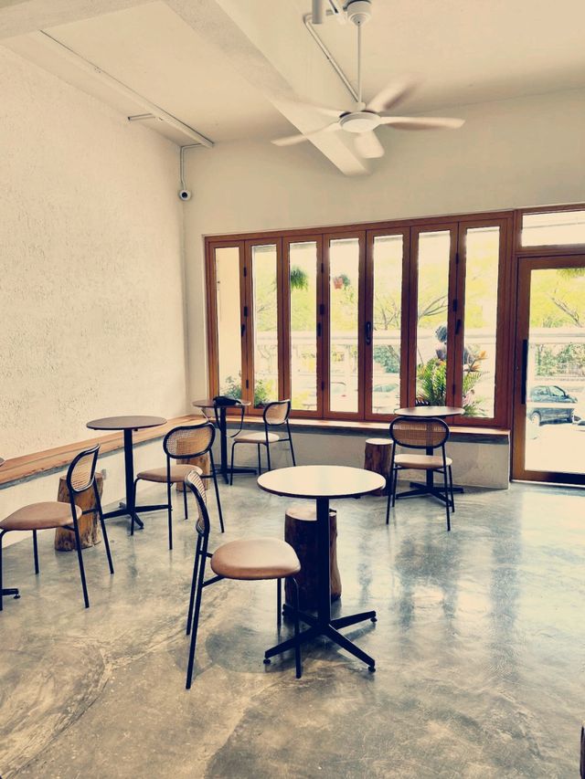 Bakeyard Cafe