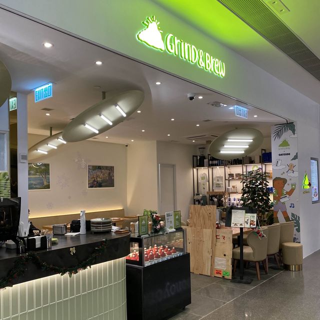 《🌿啟德Airside輕食新餐廳｜特濃抹茶🍵+明太子薄餅🍕》