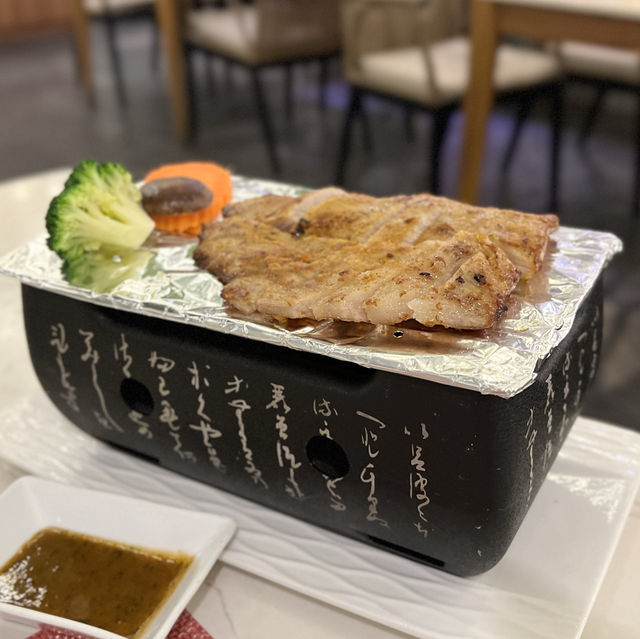 《ベトナム  ハノイ》 雰囲気サイコーのベトナム料理屋さん🇻🇳
