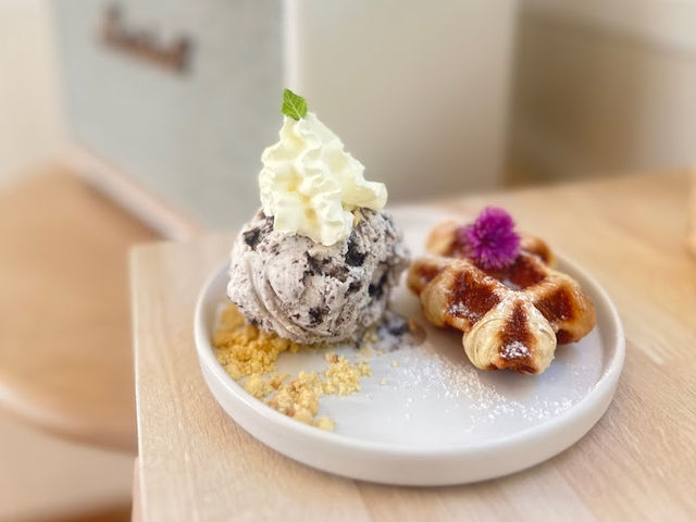  Trio Farm Cafe  