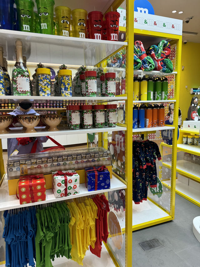 🍫 เที่ยวชม M&M World Shanghai 🇨🇳 เซี่ยงไฮ้