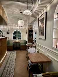 西環新開一間歐式靚靚打卡Cafe🌸☕️× fine dining🍽