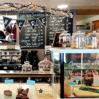 คาเฟ่น่ารักบรรยากาศอบอุ่นที่ Murren