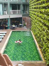 Cross Vibe Chiang Mai Decem Hotel, Nimman 