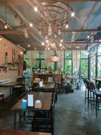 ไปดื่มด่ำบรรยากาศสดชื่น @ในสวนคาเฟ่