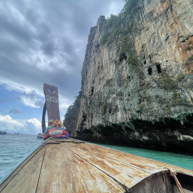 Phi phi island 