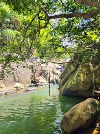 Ba Ho Waterfalls Cliff Jumping