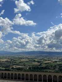 이탈리아는 소도시도 매력적인 곳 !!🇮🇹 Assisi