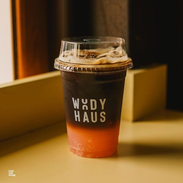 Woody Haus Cafe คาเฟ่บ้านหลังสวยแปดริ้ว