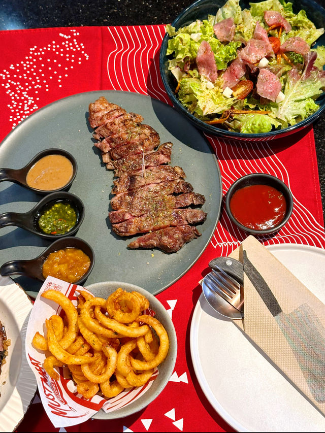 Must meat is the must! ร้านเนื้อโคขุนย่านสีลม🐮