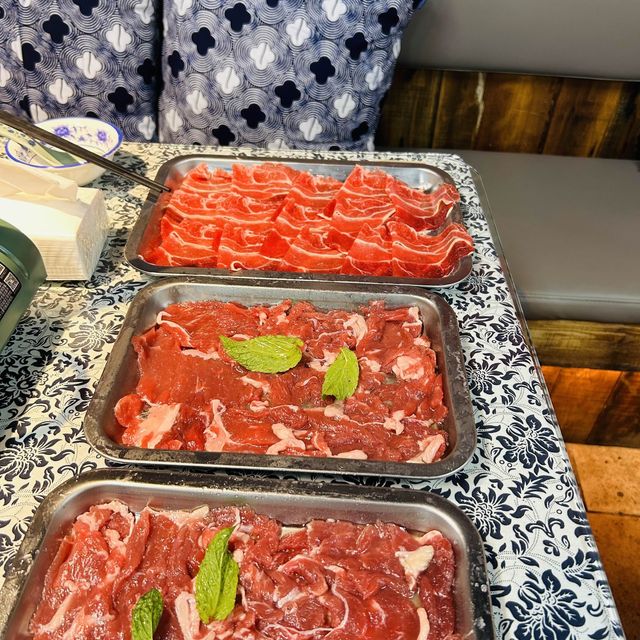 王奮鬥貴州酸湯牛肉火鍋 🍲