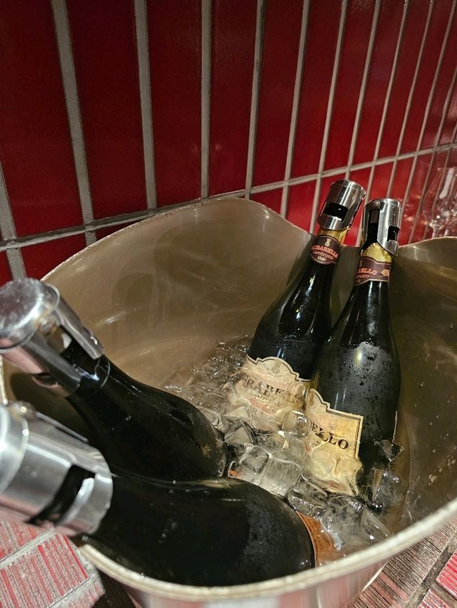 【福岡/デザイナーズホテル】豪華客船のようなレトロ可愛いホテル！ラウンジ利用はマスト🍾