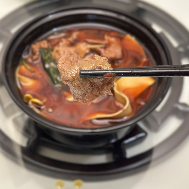 價錢親民．惹味抵食．川菜館
