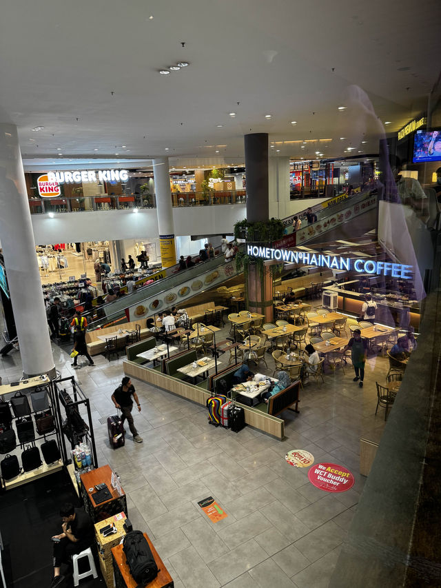 マレーシア🇲🇾クアラルンプール国際空港✨ショッピング🛍️モール