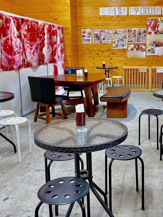 【福岡カフェ】自家農園超完熟あまおうのスイーツが食べられるお店🍓