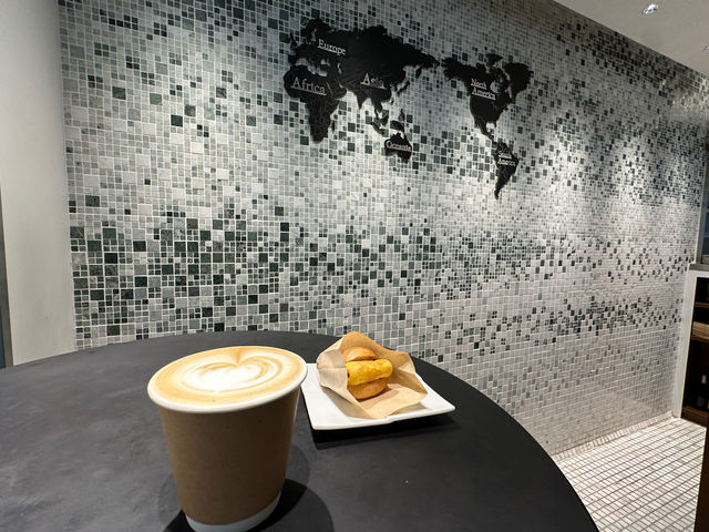 東京・東京駅。グランスタ東京『東京パニーノ アロマフレスカ(TOKYO PANINO AROMAFRESCA)』