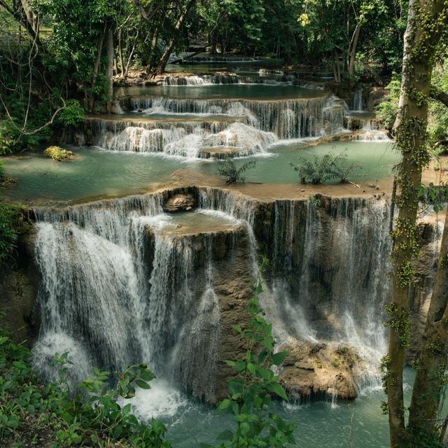 น้ำตกห้วยแม่ขมิ้น กาญจนบุรี 🌿💧🏞