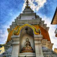 วัดมิ่งเมือง กราบสักการะหลวงพ่อพระศรีมิ่งเมือง