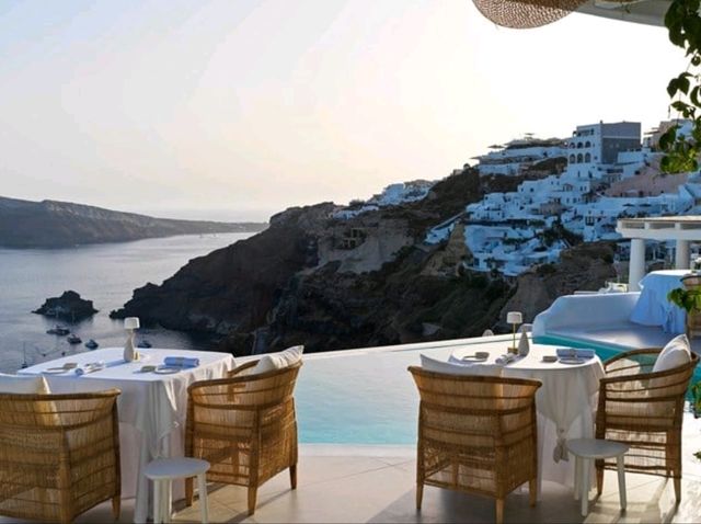 Luxury Stay in Santorini